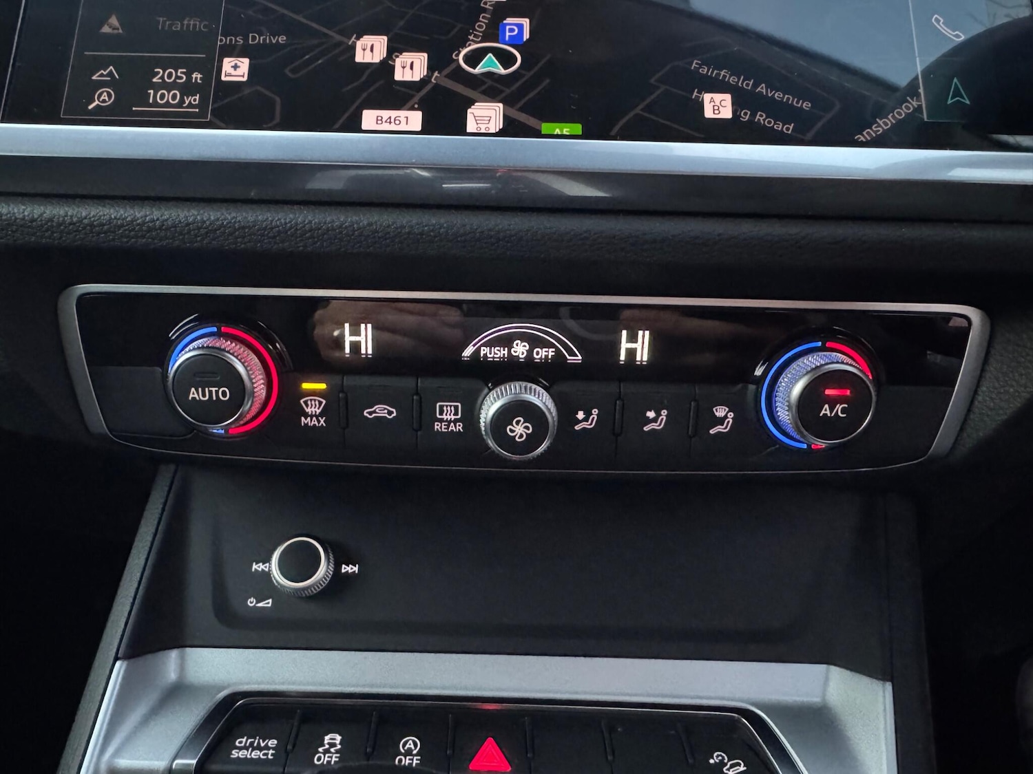 Used Audi Q3 2021 for sale - 76645750: Photo 23