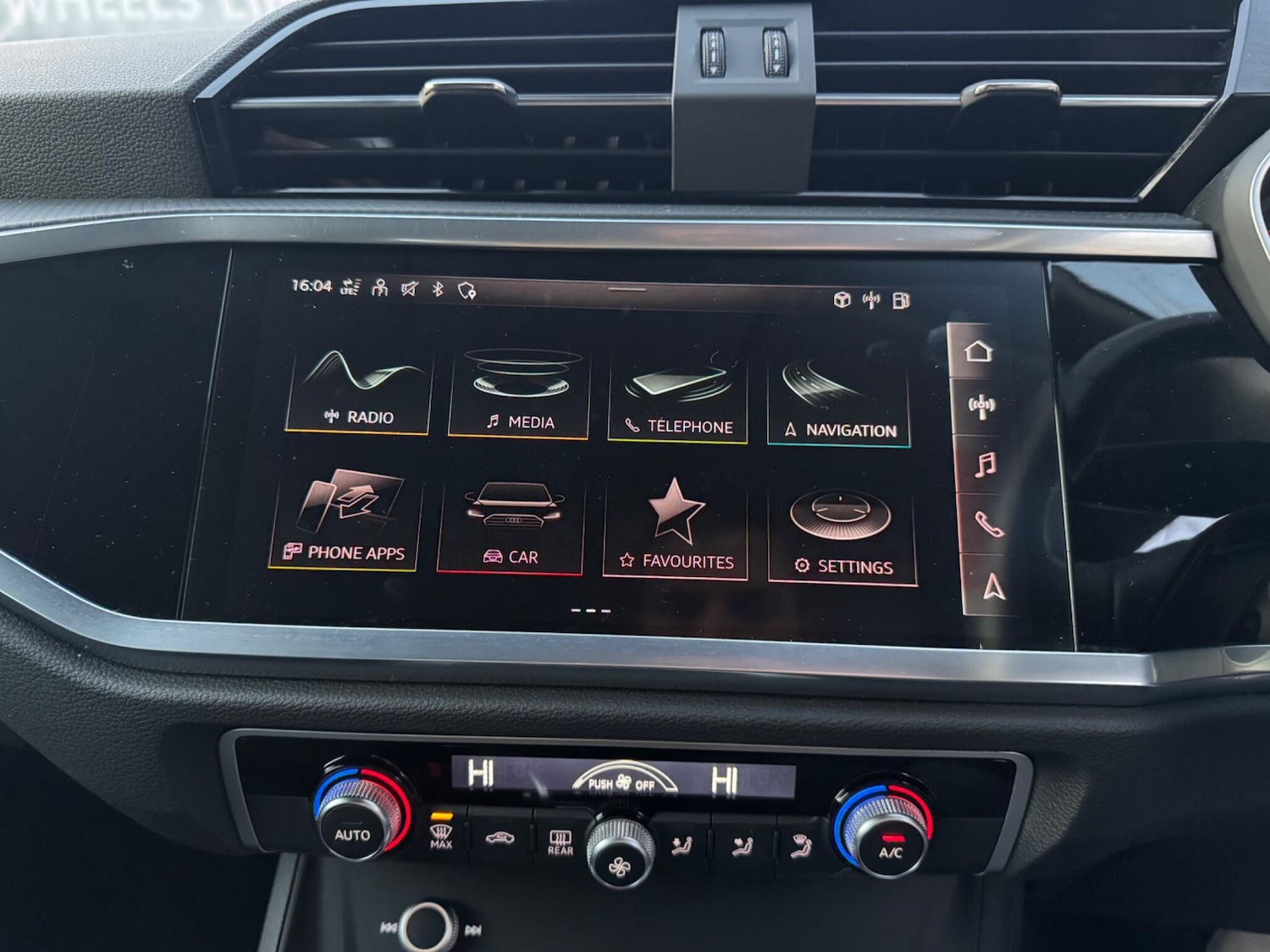 Used Audi Q3 2021 for sale - 76645750: Photo 32