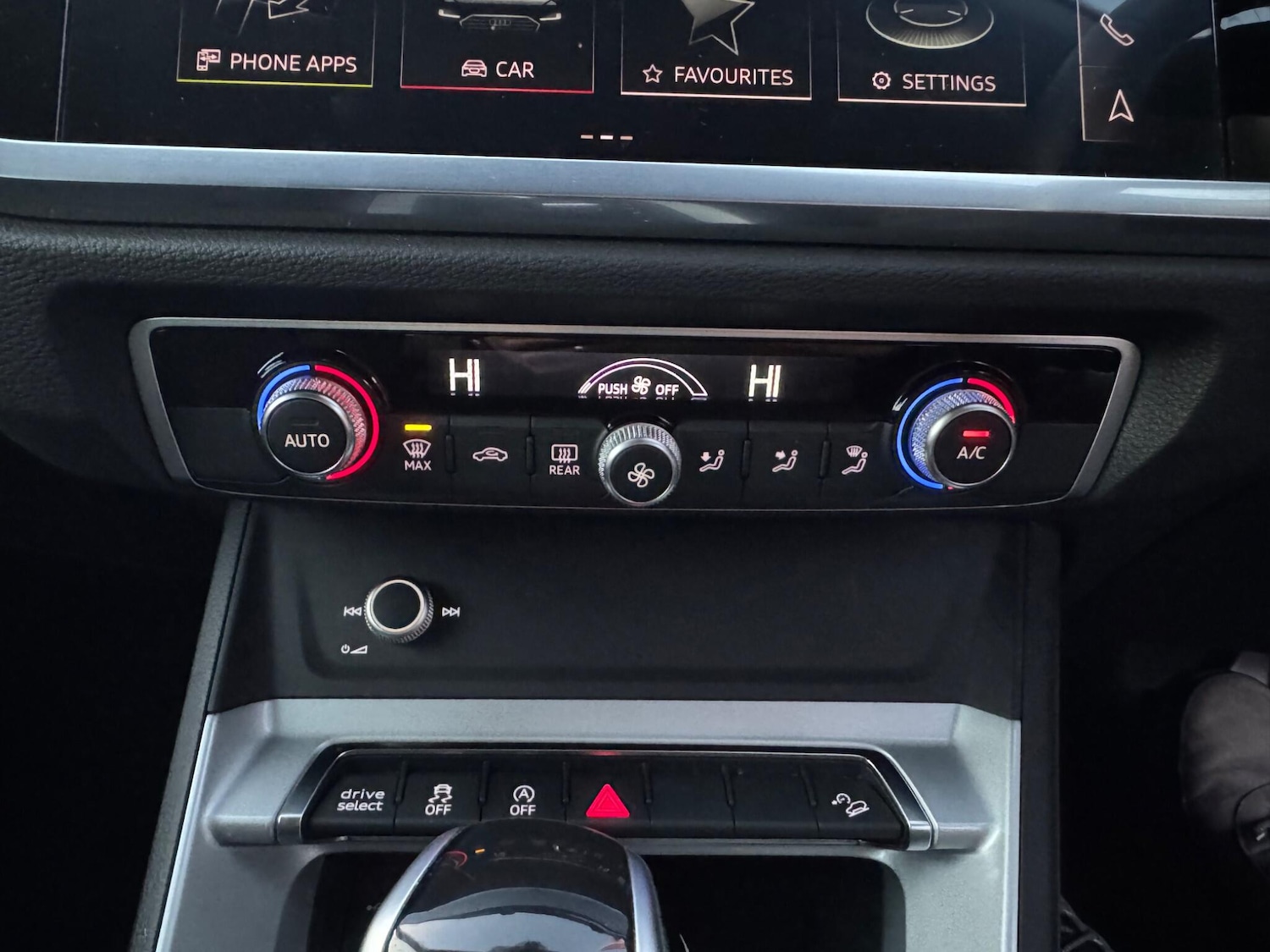 Used Audi Q3 2021 for sale - 76645750: Photo 33