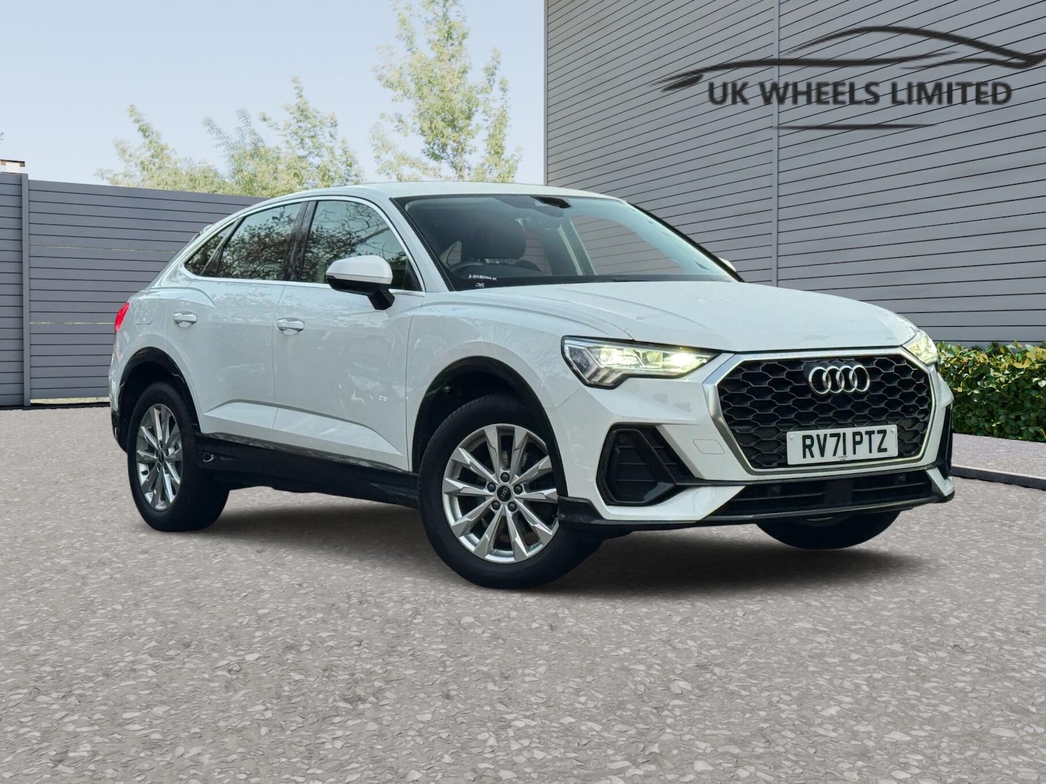 Used Audi Q3 2021 for sale - 76645750: Photo 39