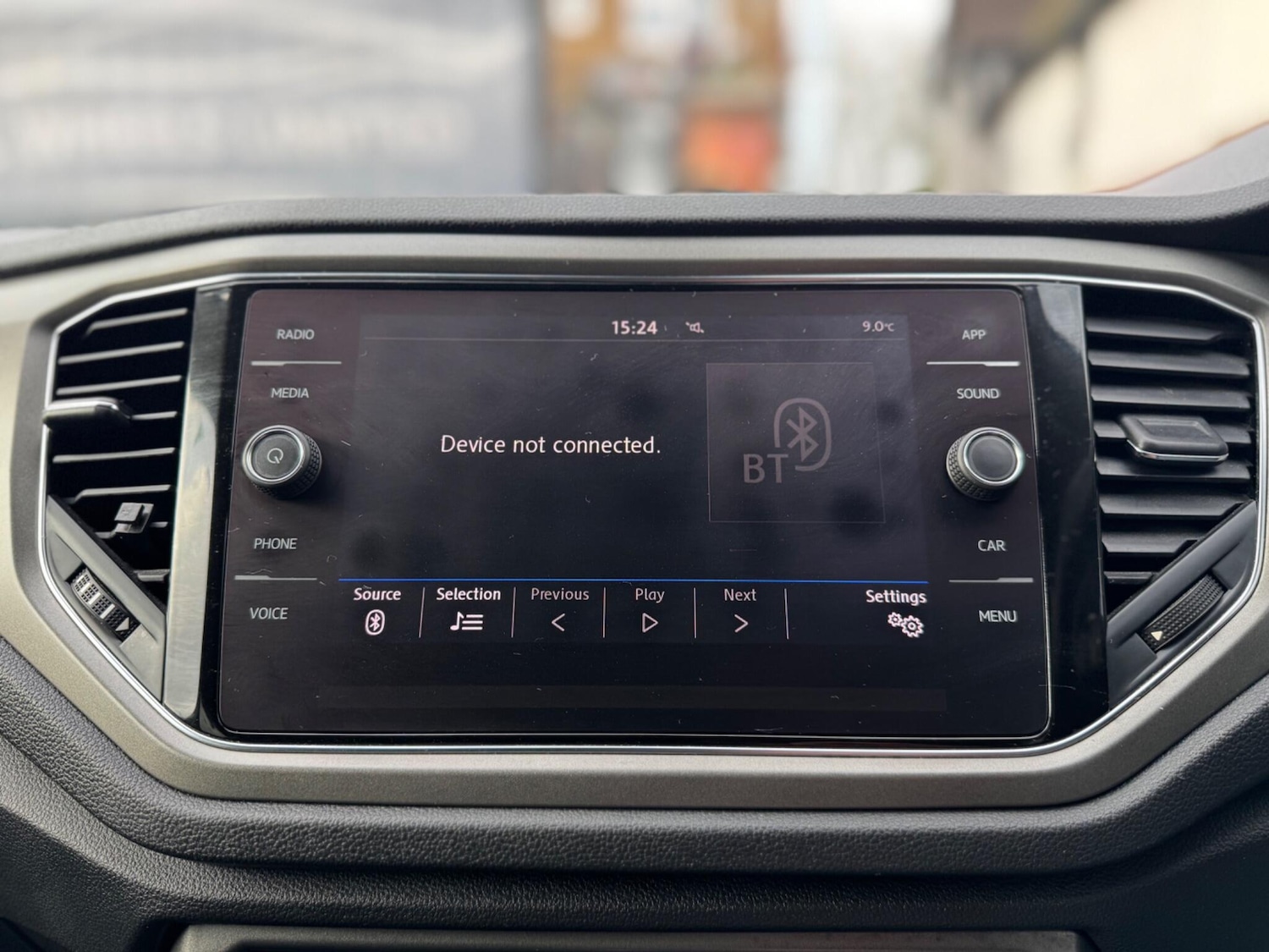 Used Volkswagen T-Roc for sale - 77344309: Photo 17