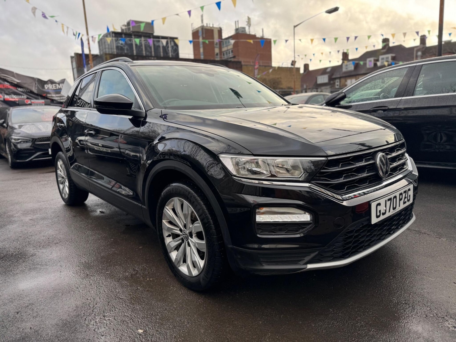 Used Volkswagen T-Roc for sale - 77344309: Photo 6