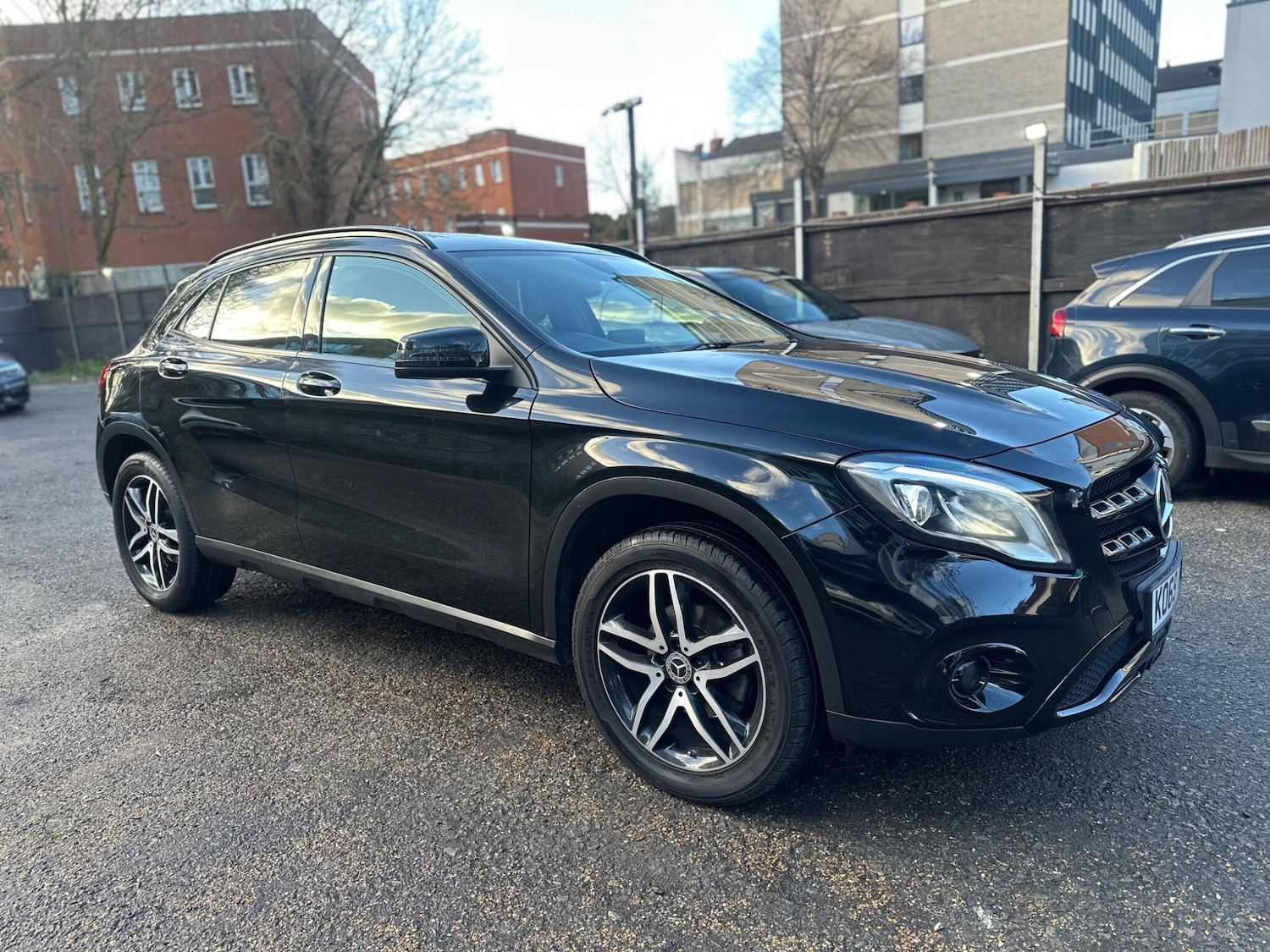 Used Mercedes-Benz GLA 2020 for sale - 77108861: Photo 6