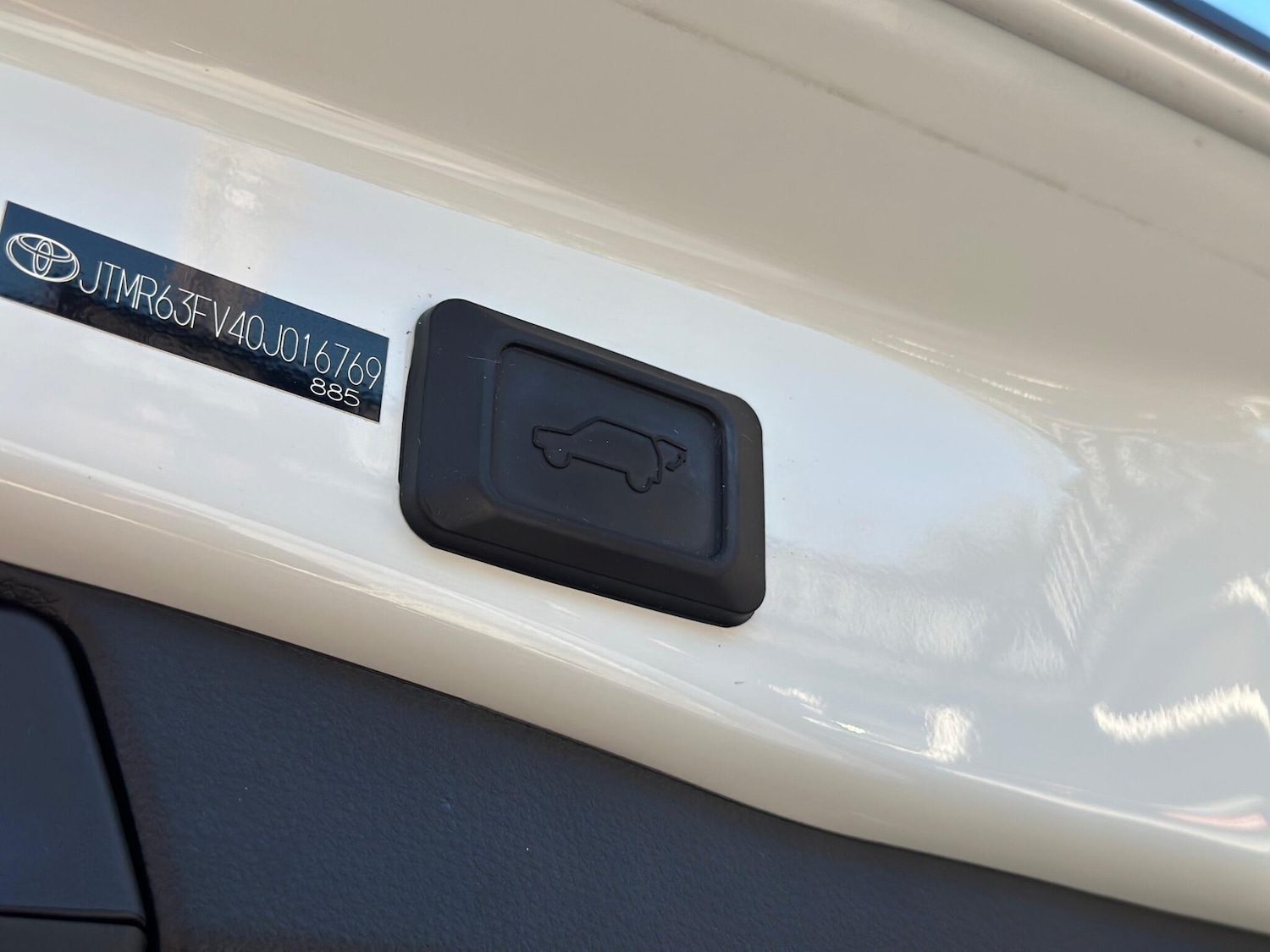 Used Toyota RAV4 2022 for sale - 77646893: Photo 14