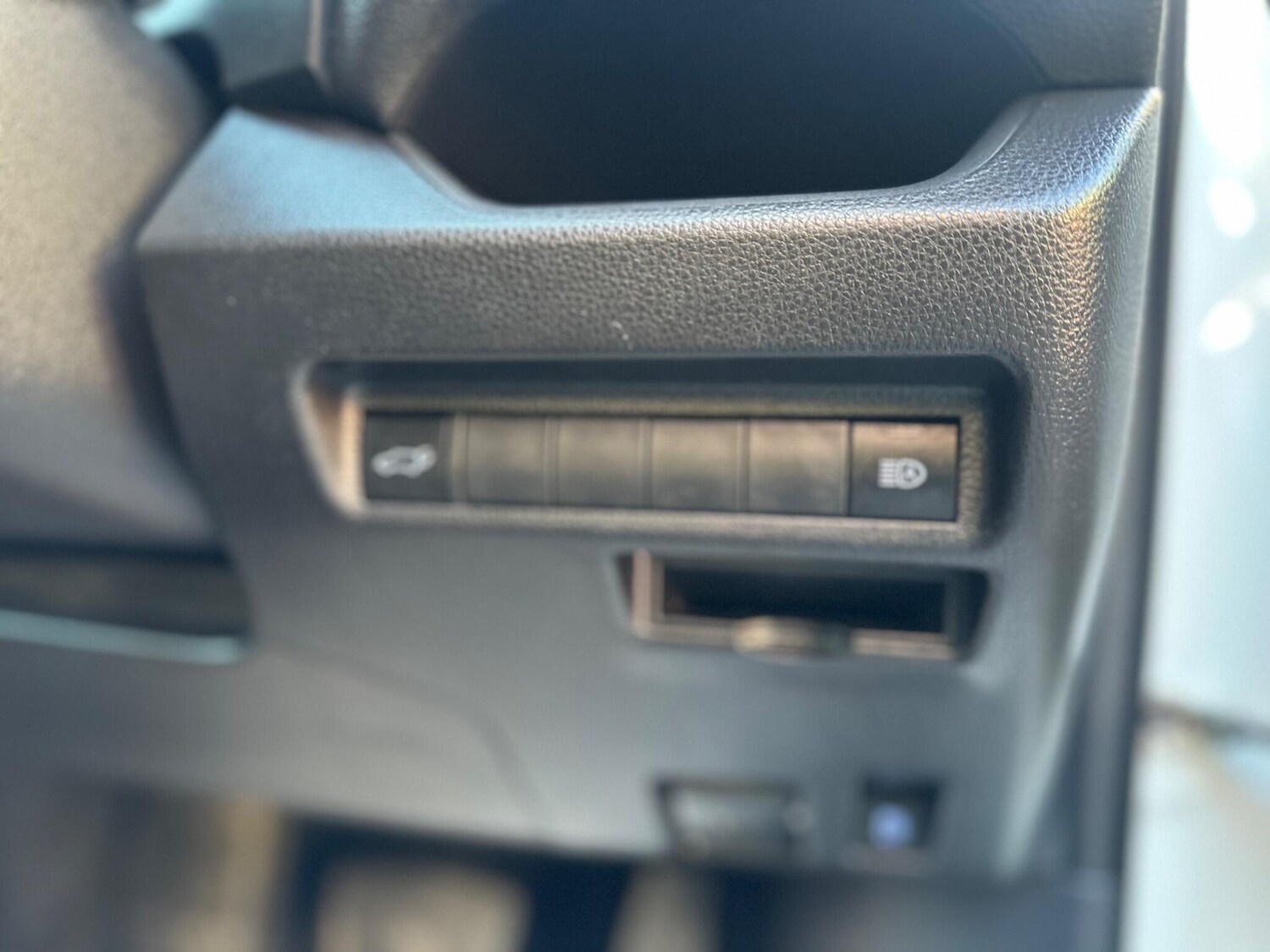 Used Toyota RAV4 2022 for sale - 77646893: Photo 22