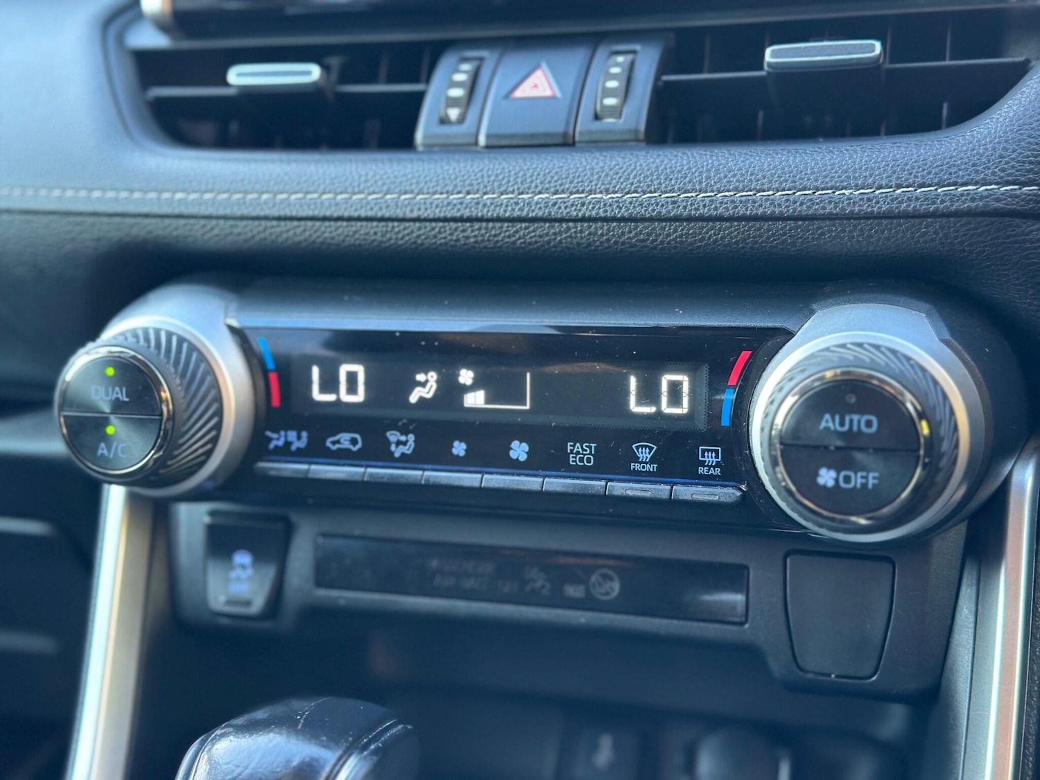 Used Toyota RAV4 2022 for sale - 77646893: Photo 38