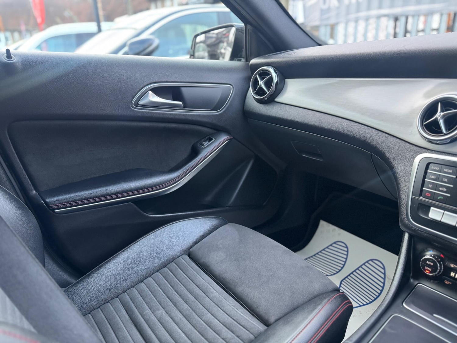 Used Mercedes-Benz GLA 2018 for sale - 77376928: Photo 24