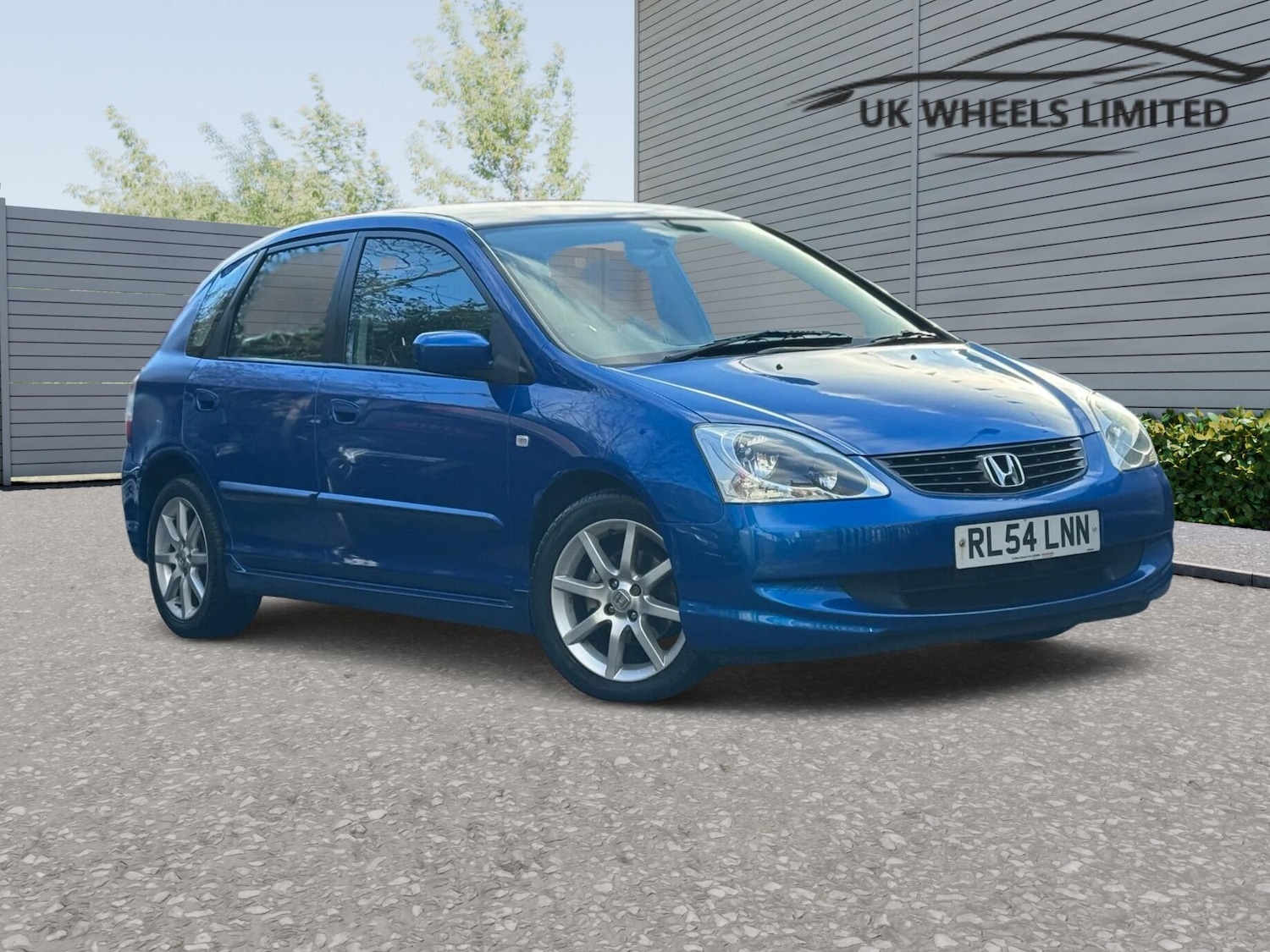 Used Honda Civic 2005 for sale - 76689172: Photo 1