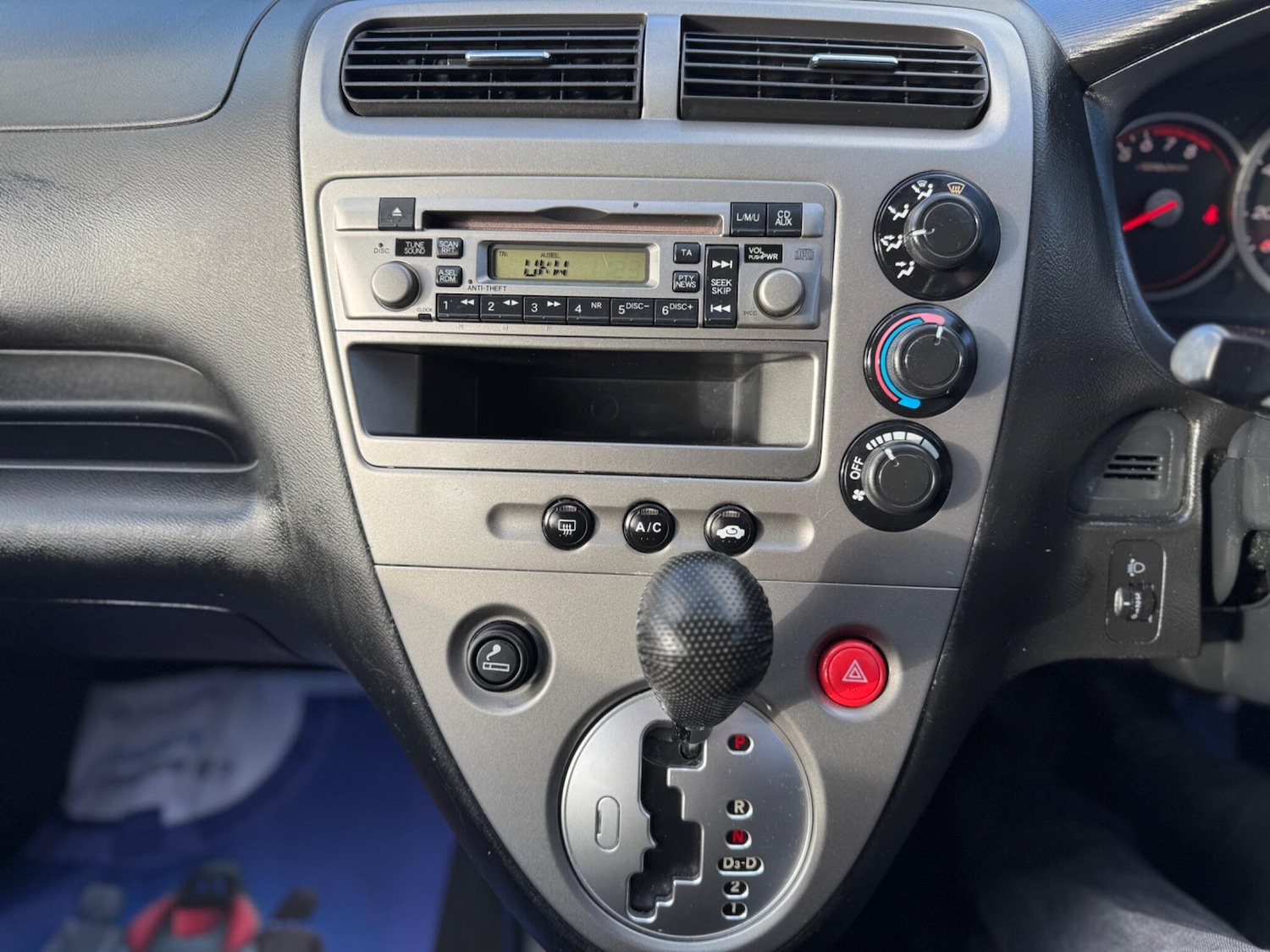 Used Honda Civic 2005 for sale - 76689172: Photo 17