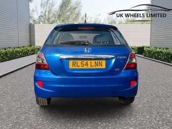 Used Honda Civic 2005 for sale - 76689172: Photo