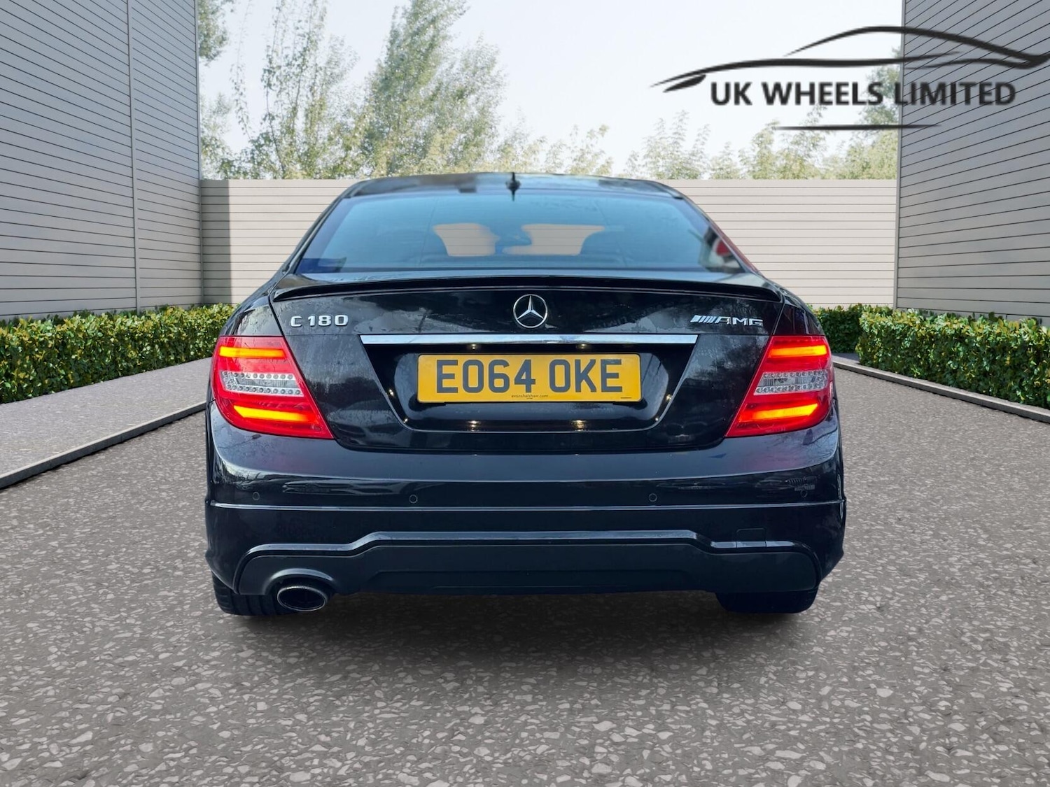 Used Mercedes-Benz C Class 2014 for sale - 76801504: Photo 4