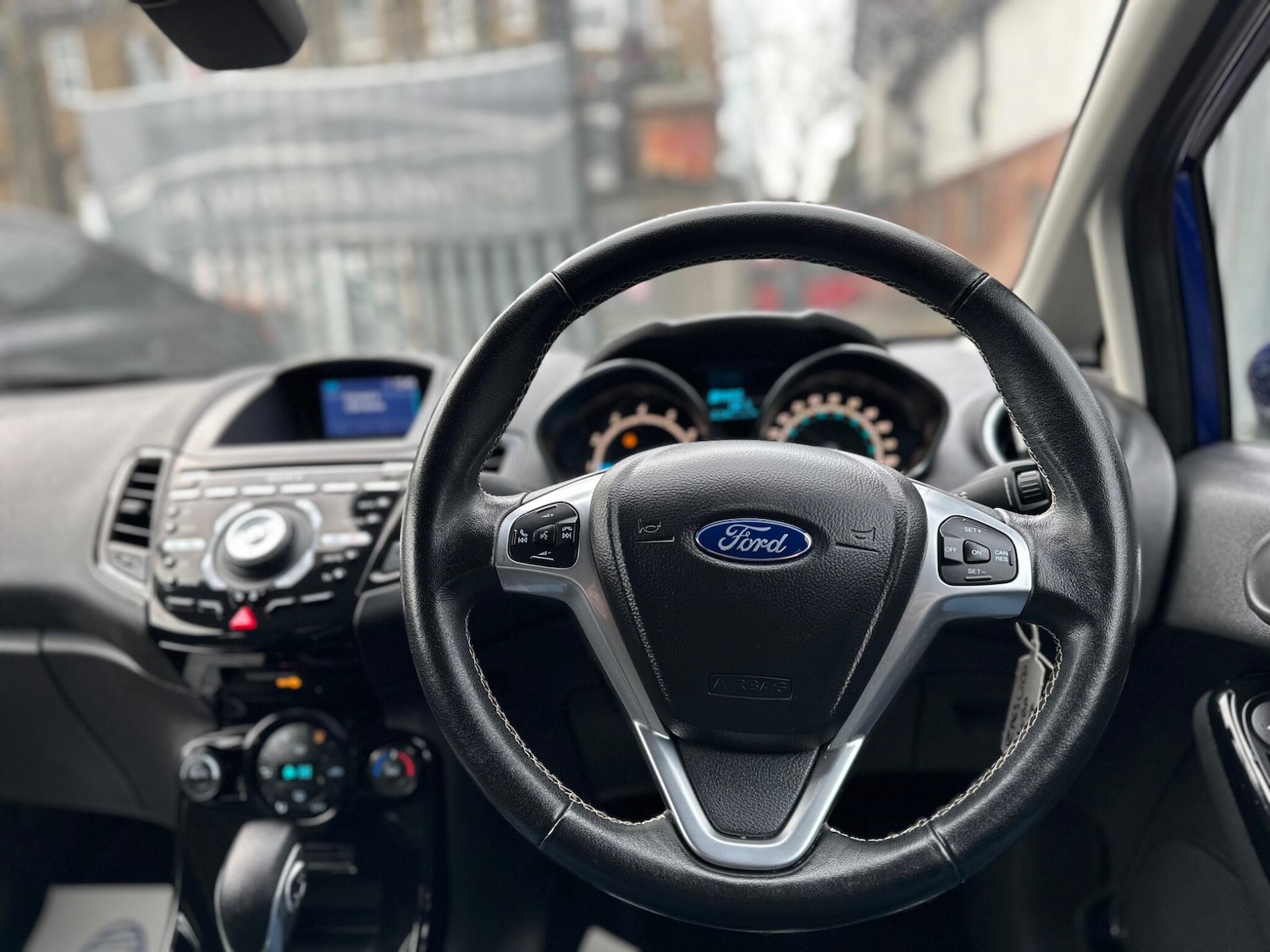 Used Ford Fiesta 2015 for sale - 77082078: Photo 14