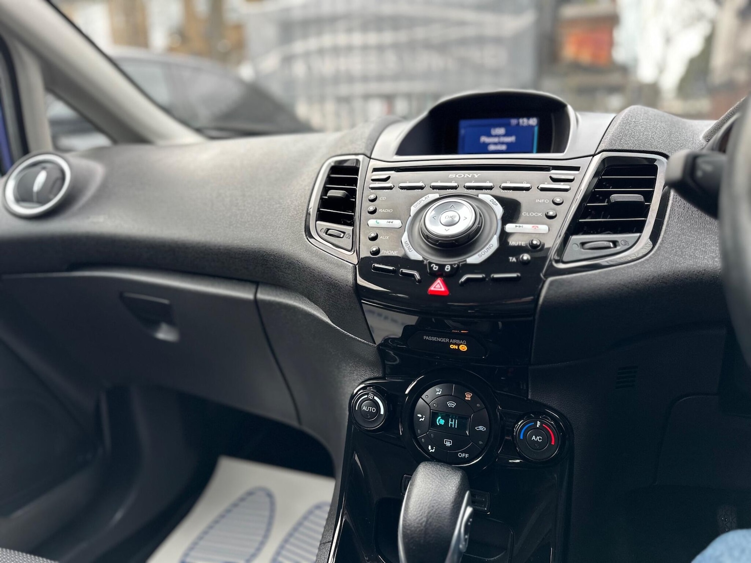 Used Ford Fiesta 2015 for sale - 77082078: Photo 17