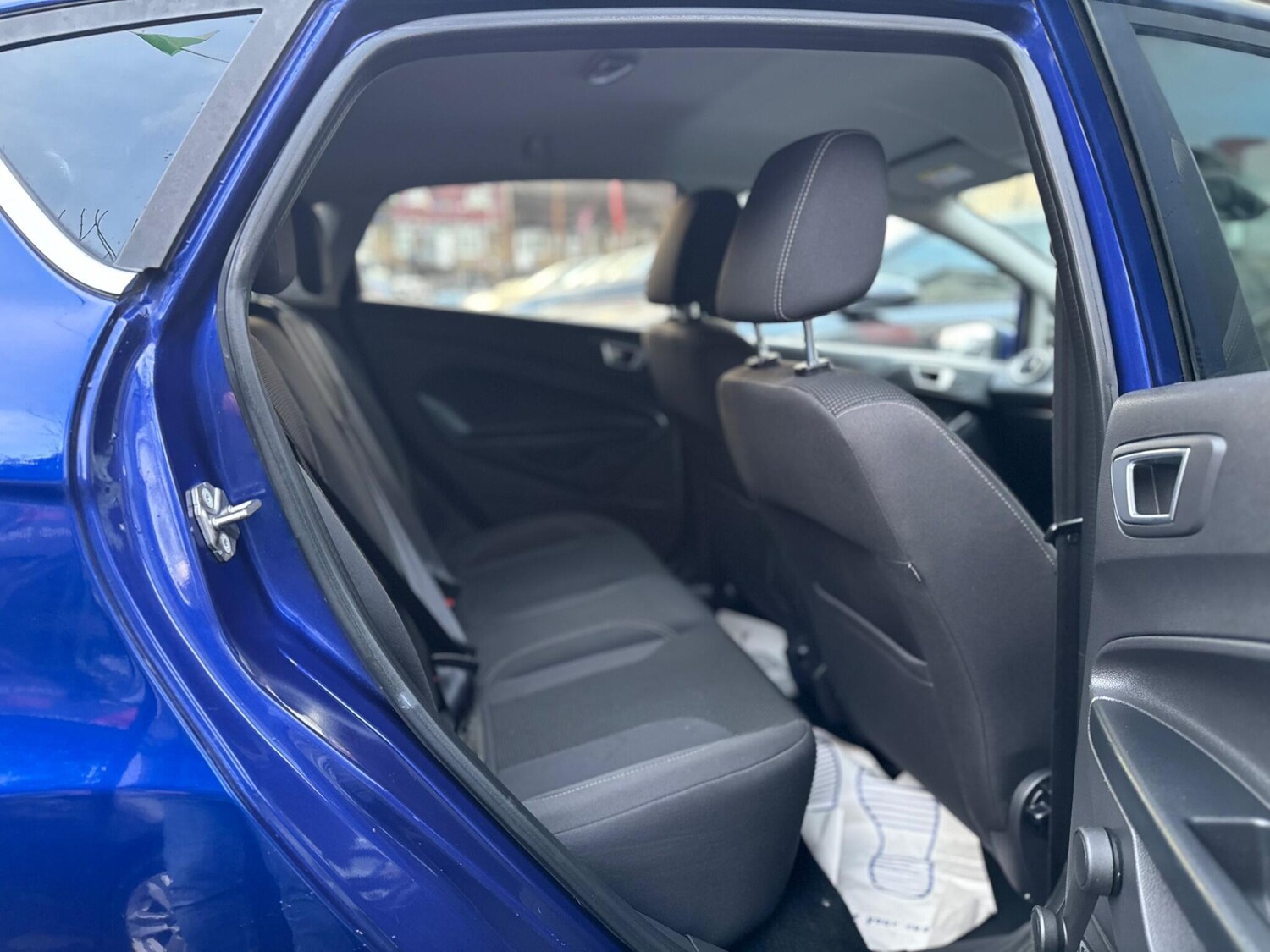 Used Ford Fiesta 2015 for sale - 77082078: Photo 40