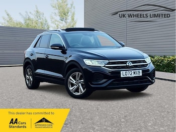 Used Volkswagen T-Roc 2022 for sale - 77704814: Photo