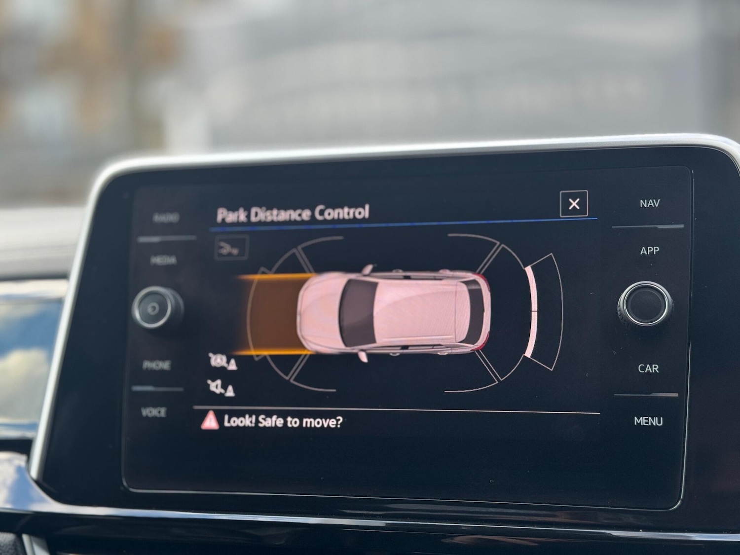 Used Volkswagen T-Roc for sale - 77704814: Photo 41