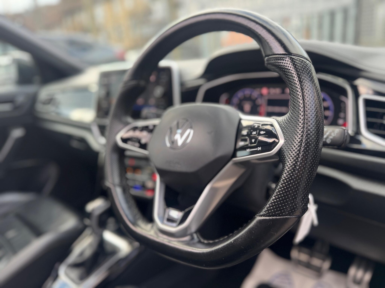 Used Volkswagen T-Roc for sale - 77704814: Photo 53