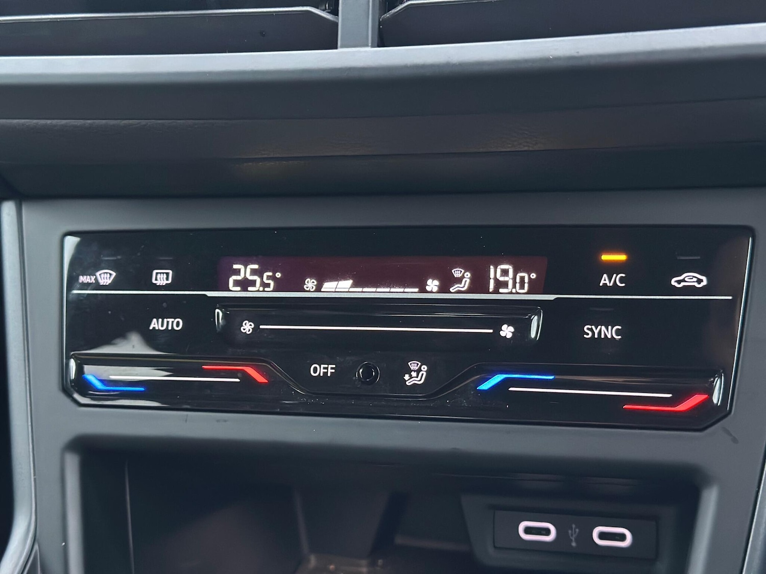 Used Volkswagen Polo 2022 for sale - 77646624: Photo 23