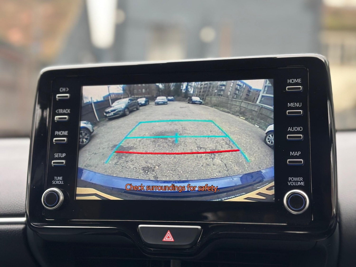 Used Toyota Yaris 2022 for sale - 77645938: Photo 19