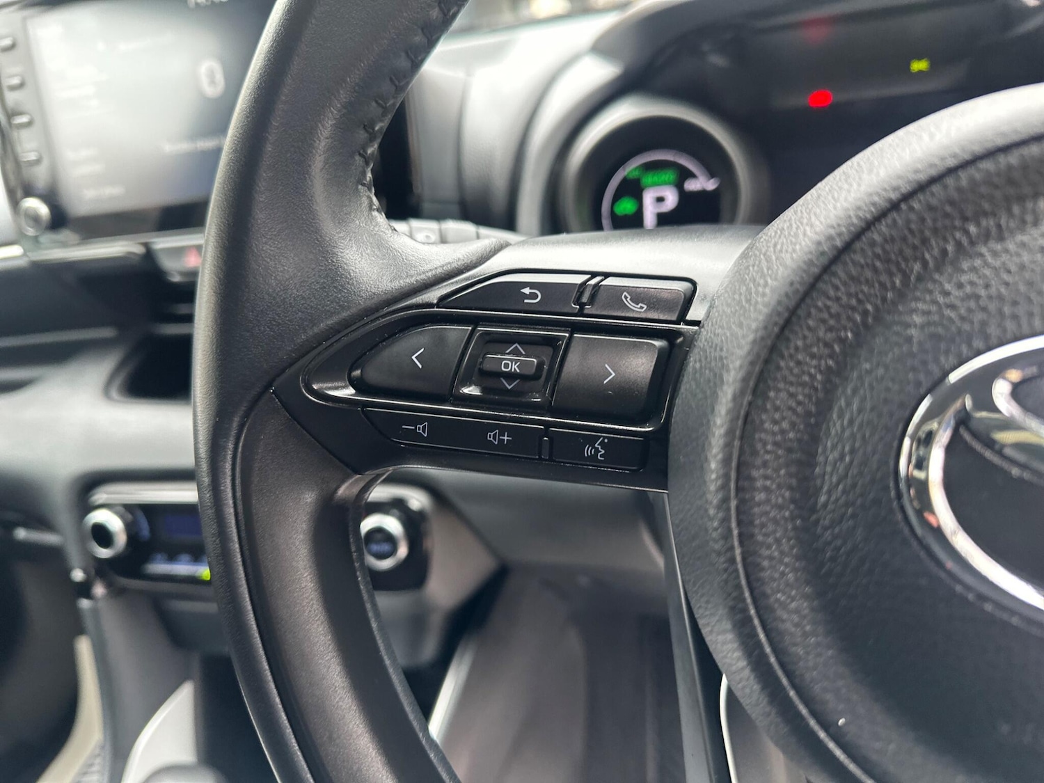 Used Toyota Yaris 2022 for sale - 77645938: Photo 20