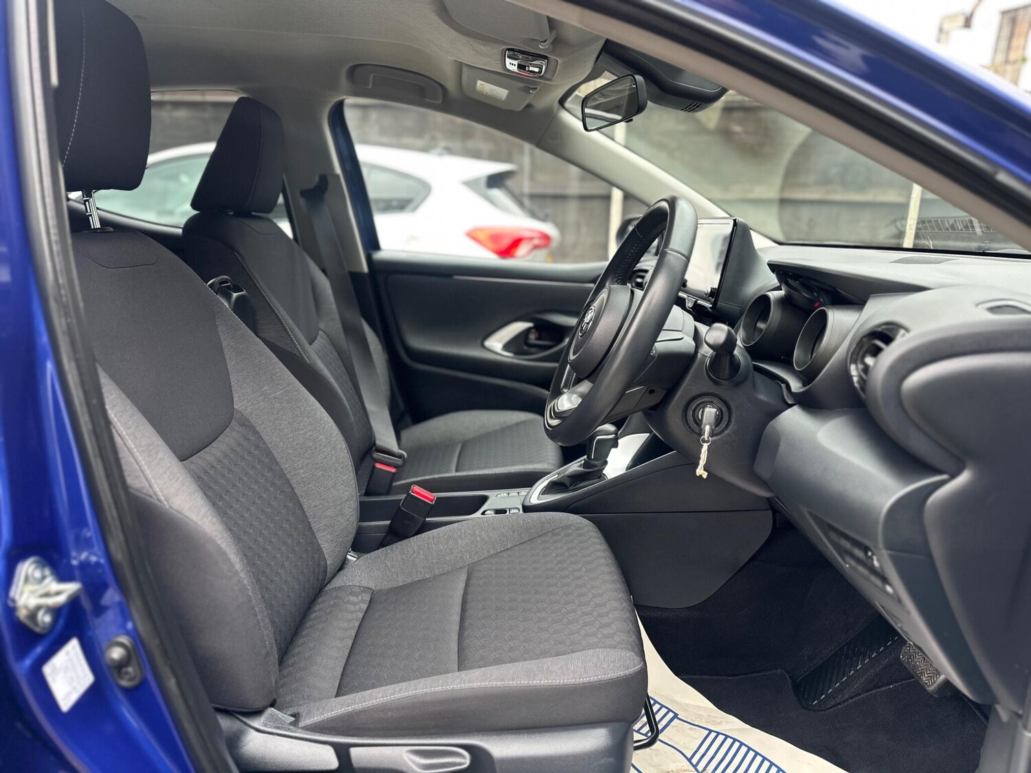 Used Toyota Yaris 2022 for sale - 77645938: Photo 29