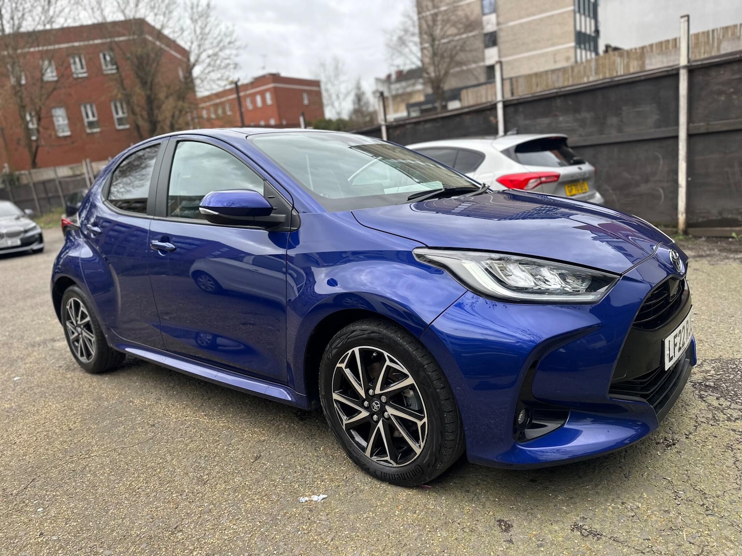 Used Toyota Yaris 2022 for sale - 77645938: Photo 35