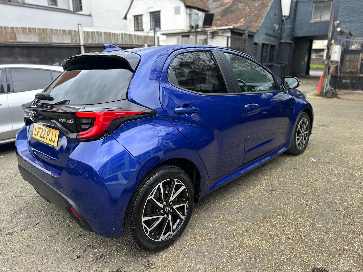 Used Toyota Yaris 2022 for sale - 77645938: Photo 36