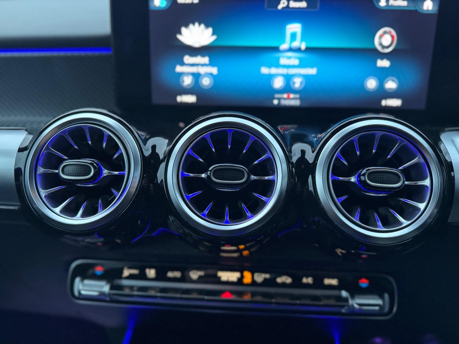 Used Mercedes-Benz GLB 2023 for sale - 76964735: Photo 33