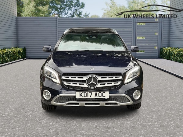 Used Mercedes-Benz GLA 2017 for sale - 76175575: Photo 3