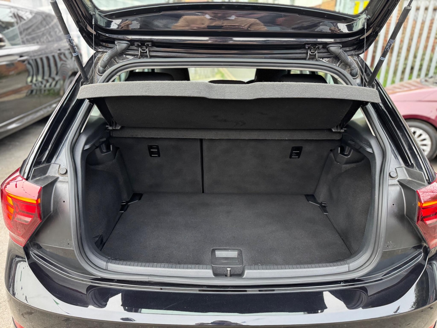 Used Volkswagen Polo 2022 for sale - 78007635: Photo 41