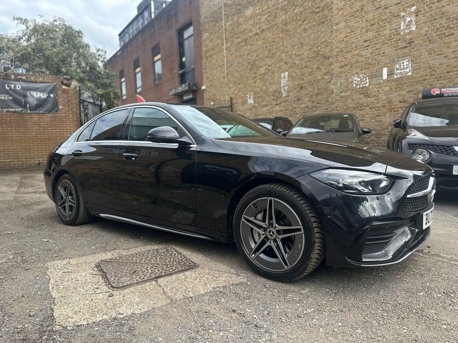 Used Mercedes-Benz C Class 2022 for sale - 76094456: Photo 8