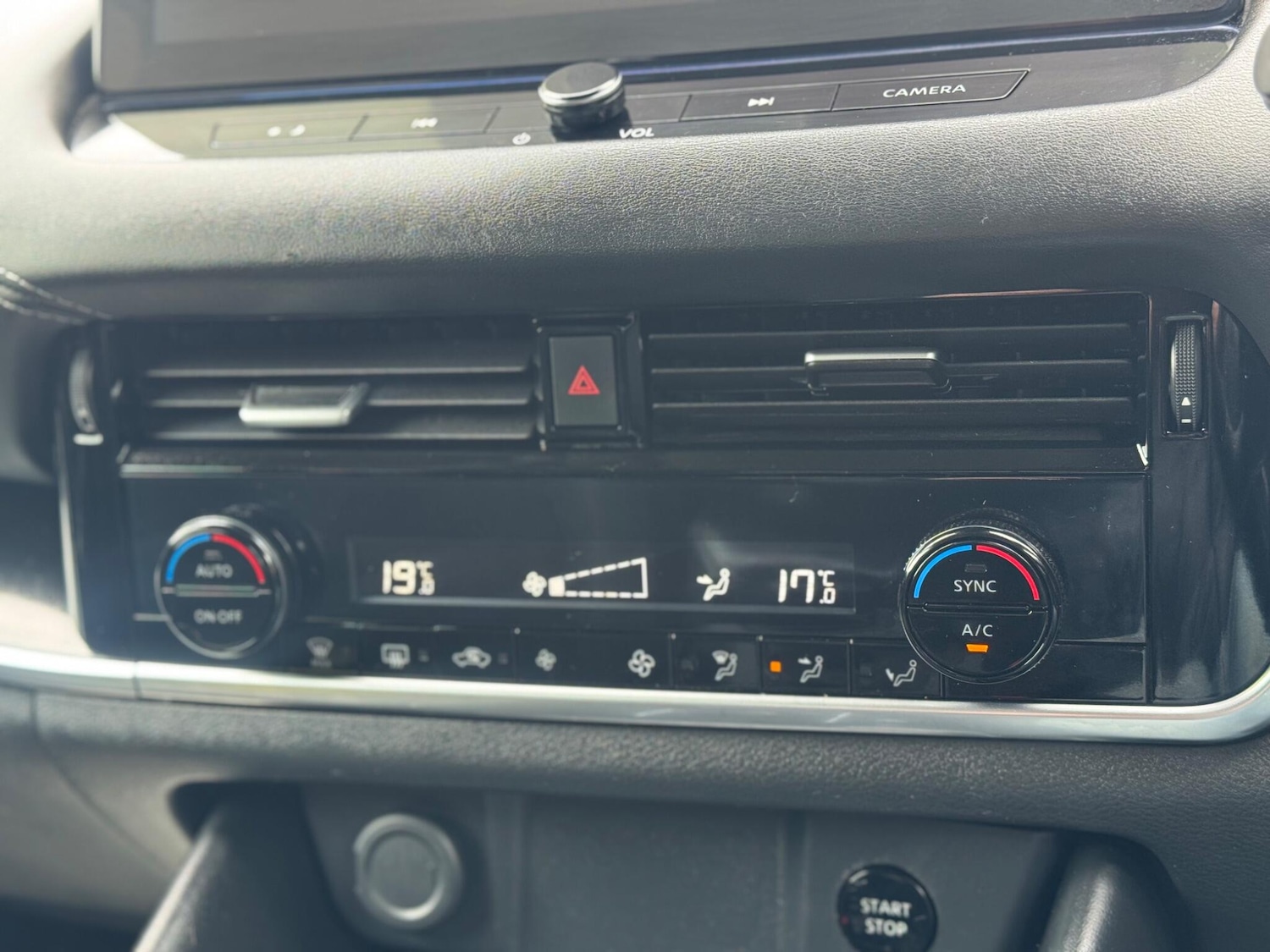 Used Nissan Qashqai for sale - 78204964: Photo 30