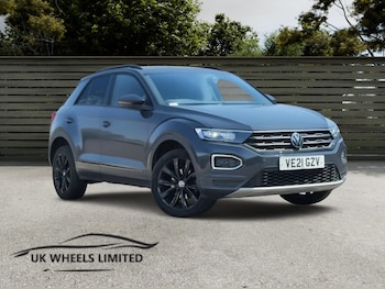 Used Volkswagen T-Roc 2021 for sale - 79395748: Photo