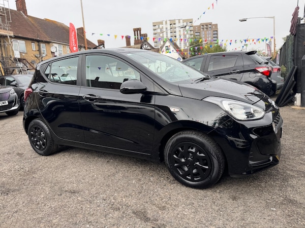 Used Hyundai i10 2017 for sale - 76020686: Photo 12