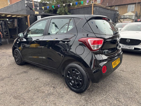 Used Hyundai i10 2017 for sale - 76020686: Photo 13