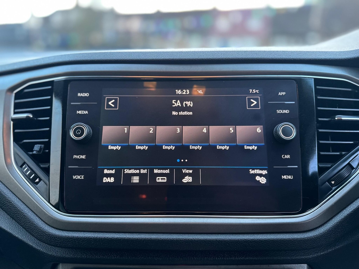 Used Volkswagen T-Roc 2020 for sale - 77574698: Photo 10