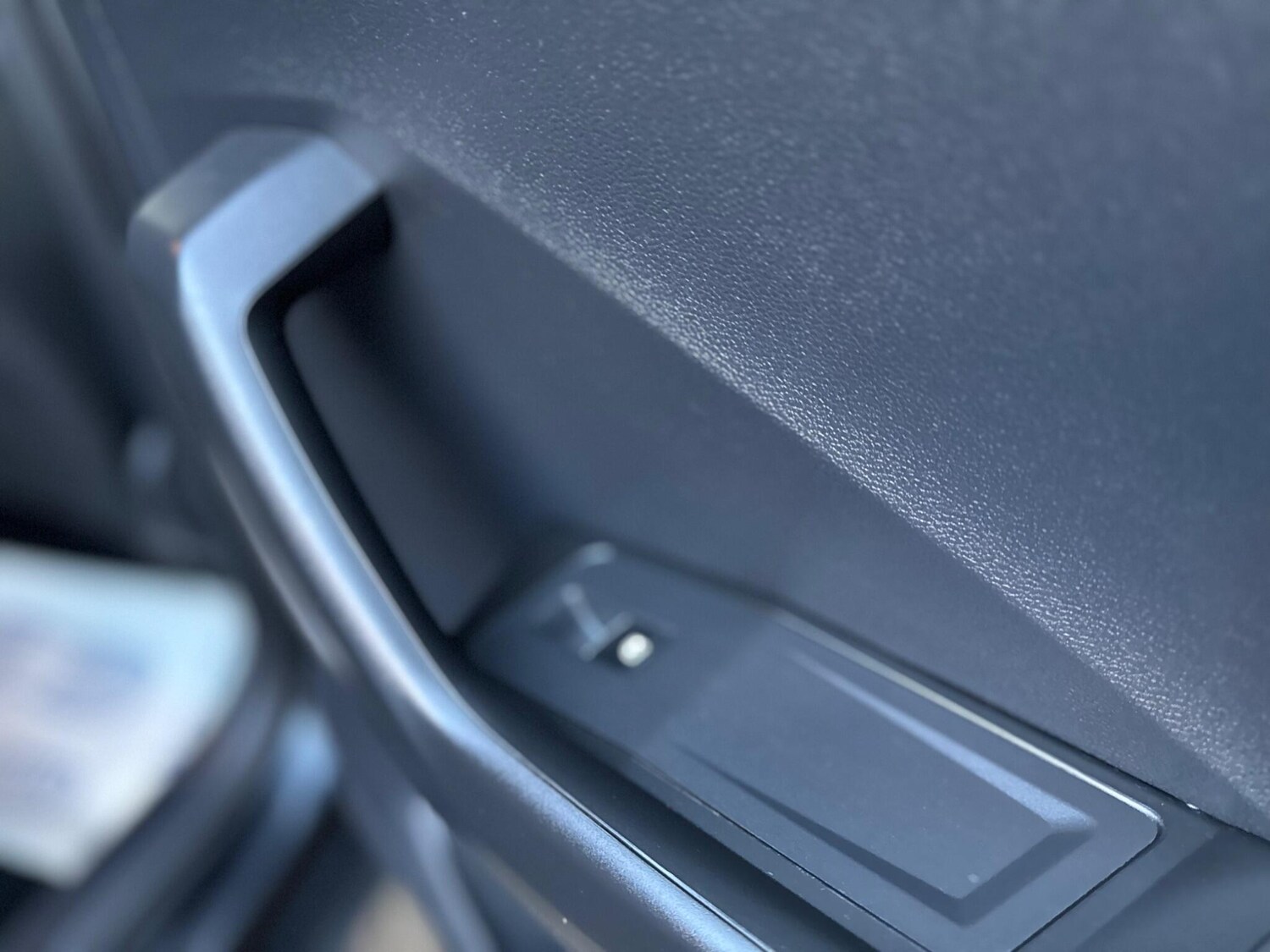 Used Volkswagen T-Roc 2020 for sale - 77574698: Photo 16