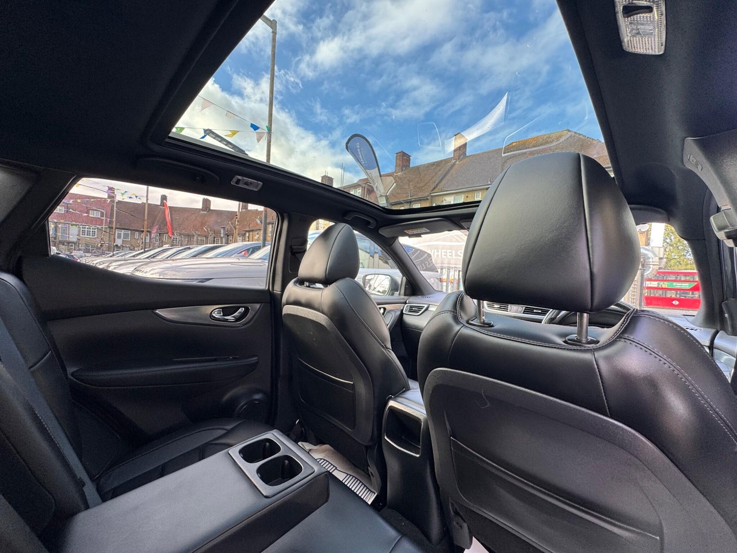 Used Nissan Qashqai 2018 for sale - 76337436: Photo 12