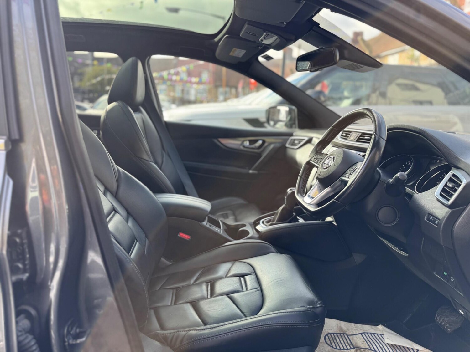 Used Nissan Qashqai 2018 for sale - 76337436: Photo 14