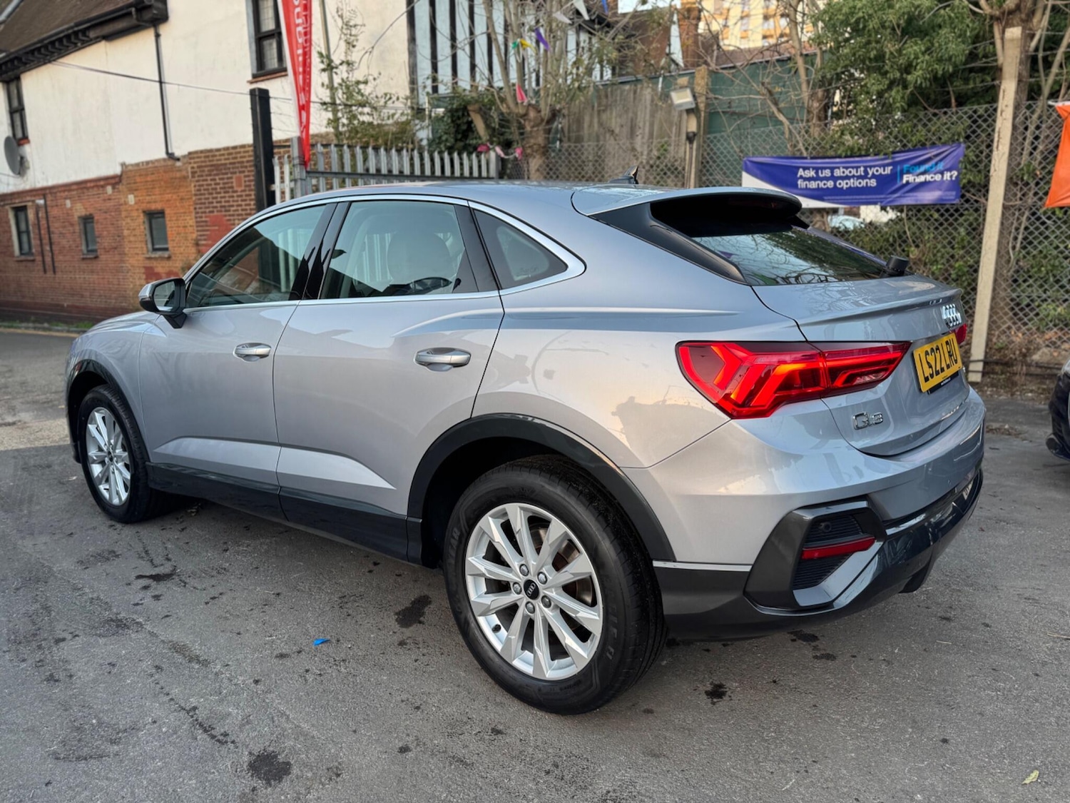 Used Audi Q3 2022 for sale - 76592811: Photo 10