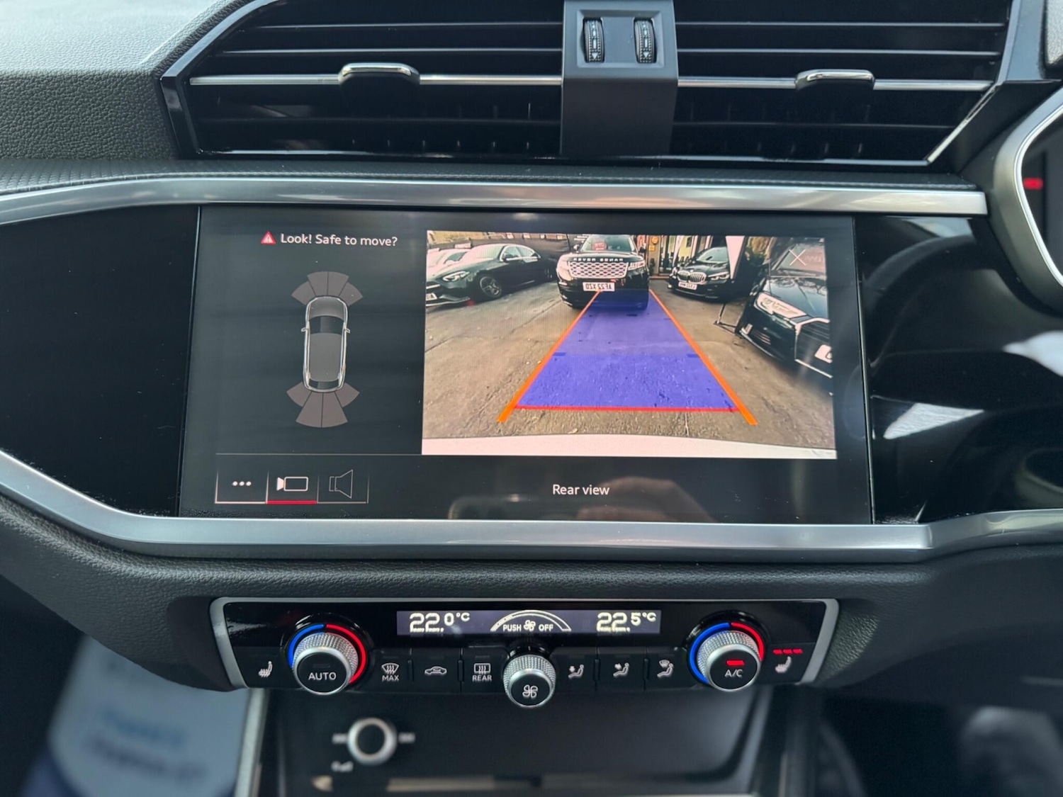 Used Audi Q3 2022 for sale - 76592811: Photo 28