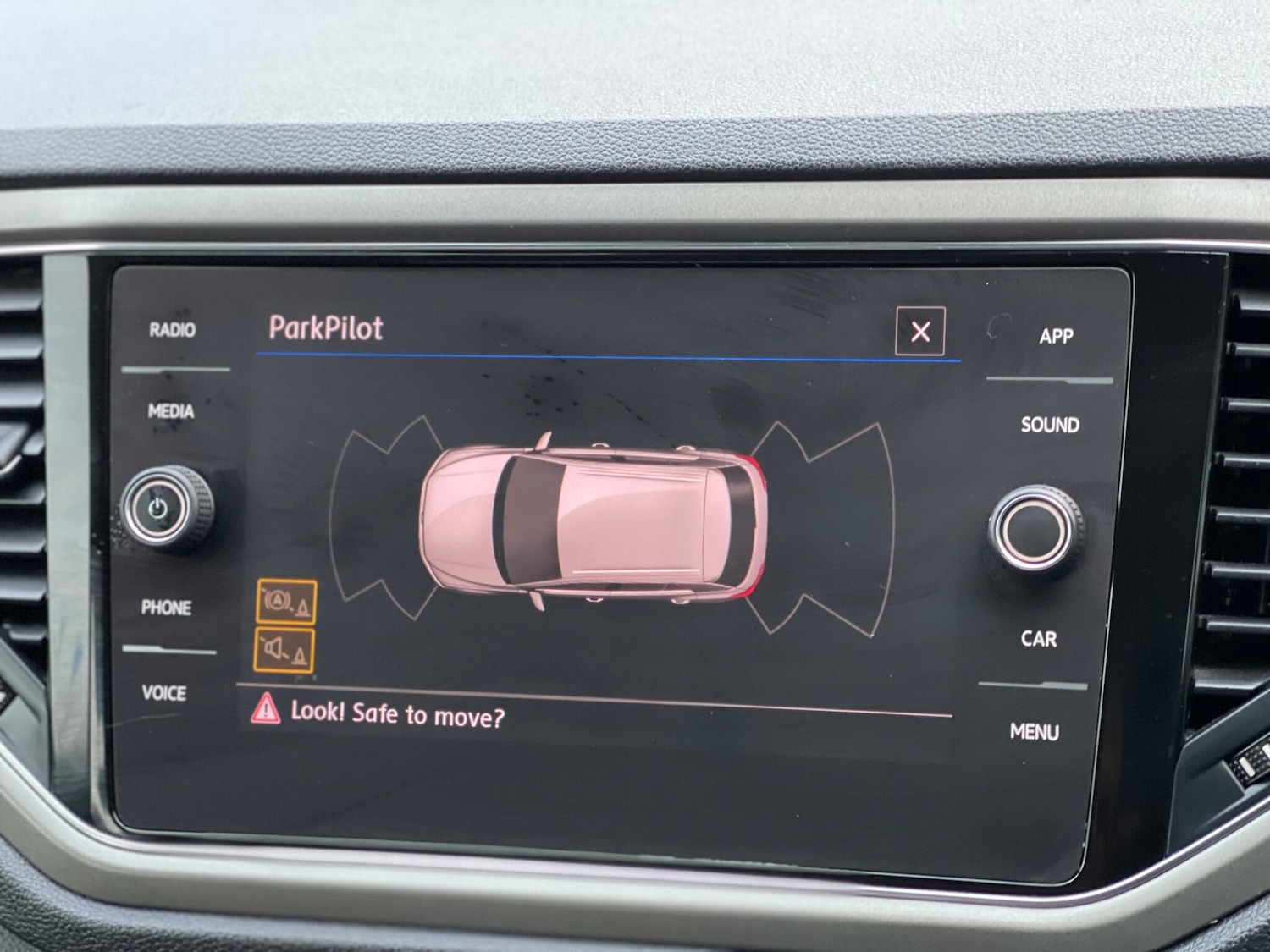 Used Volkswagen T-Roc 2020 for sale - 76688780: Photo 22