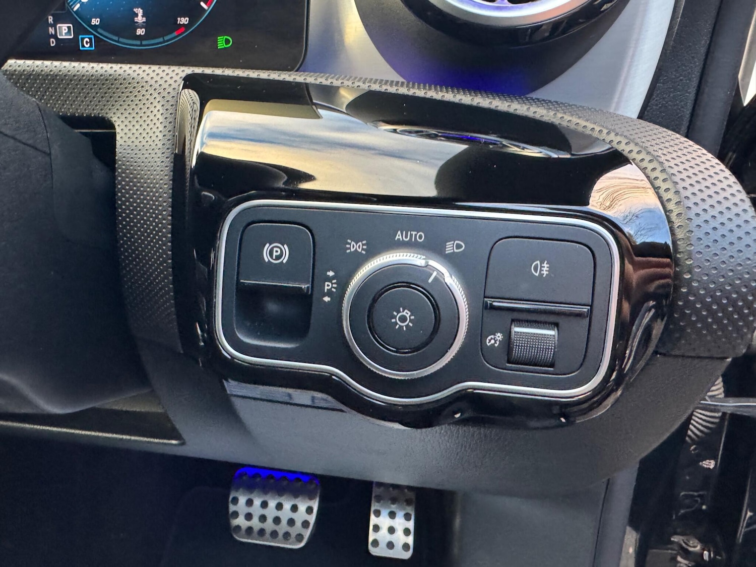 Used Mercedes-Benz CLA 2023 for sale - 76997480: Photo 27