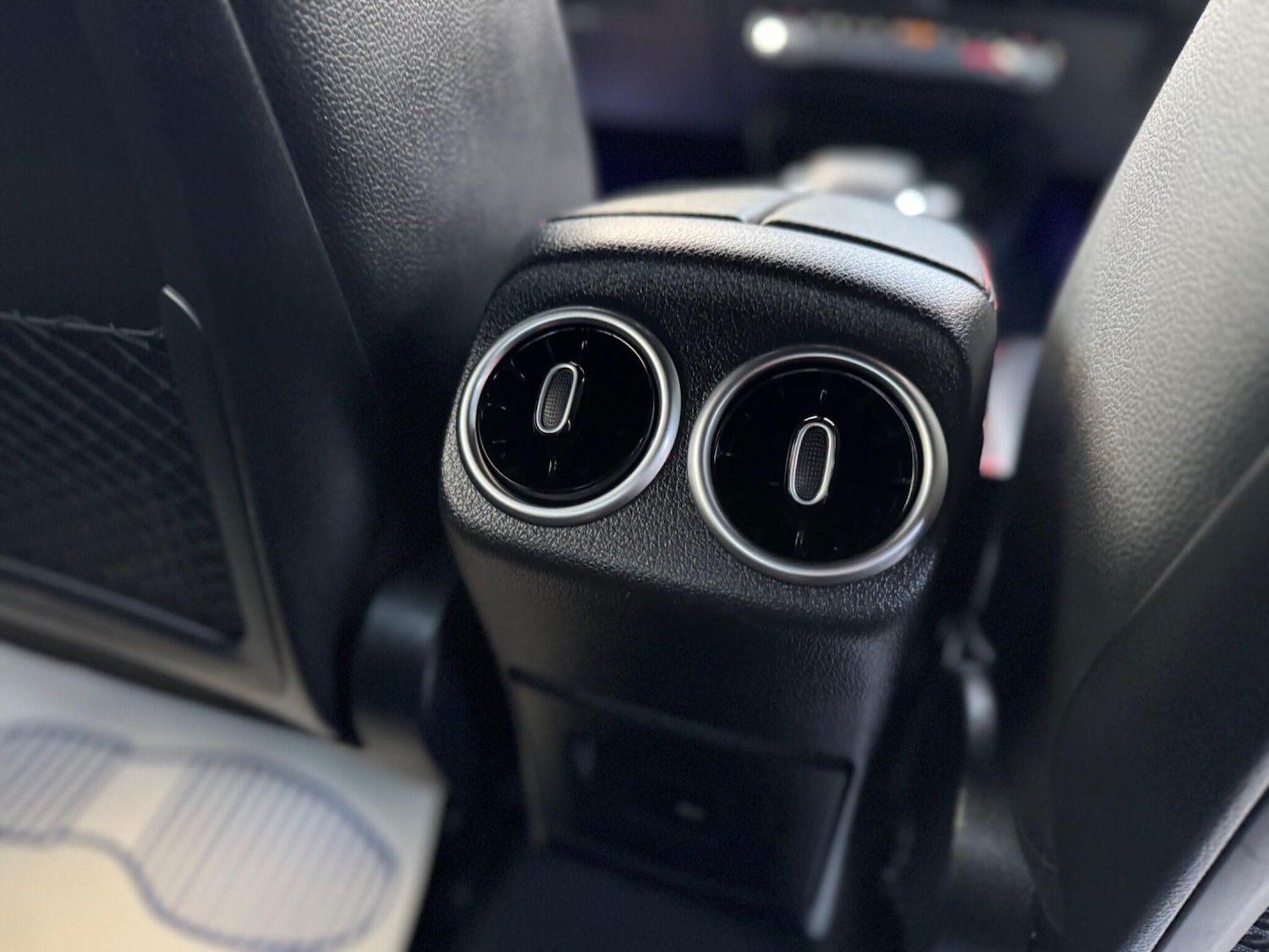 Used Mercedes-Benz CLA 2023 for sale - 76997480: Photo 32