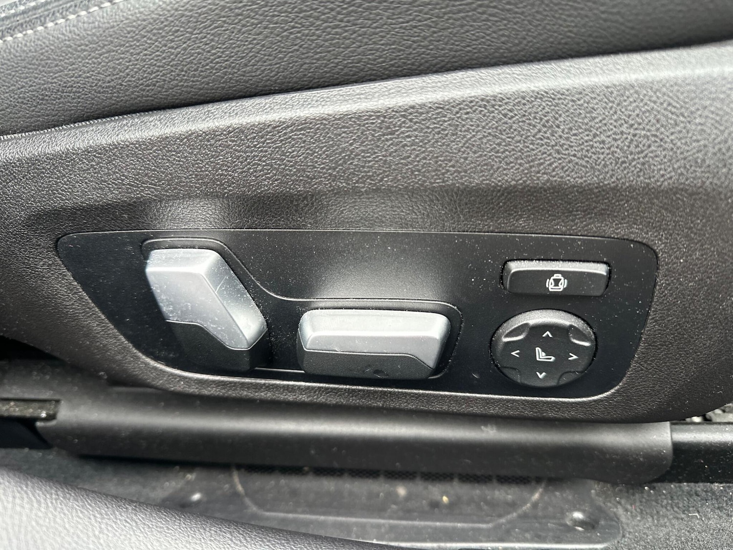 Used BMW 3 Series 2022 for sale - 77597664: Photo 31