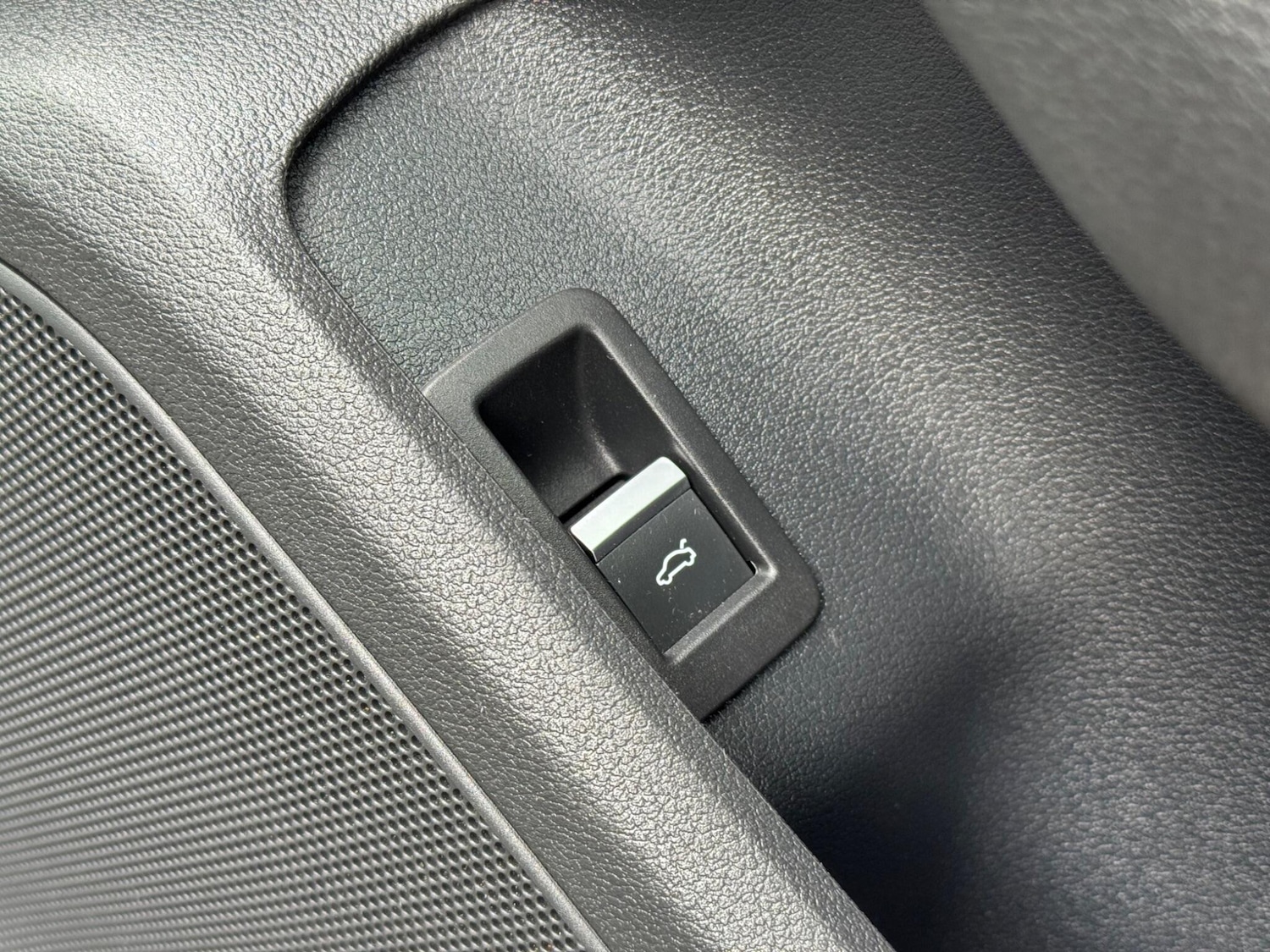 Used Audi A4 for sale - 78205309: Photo 31