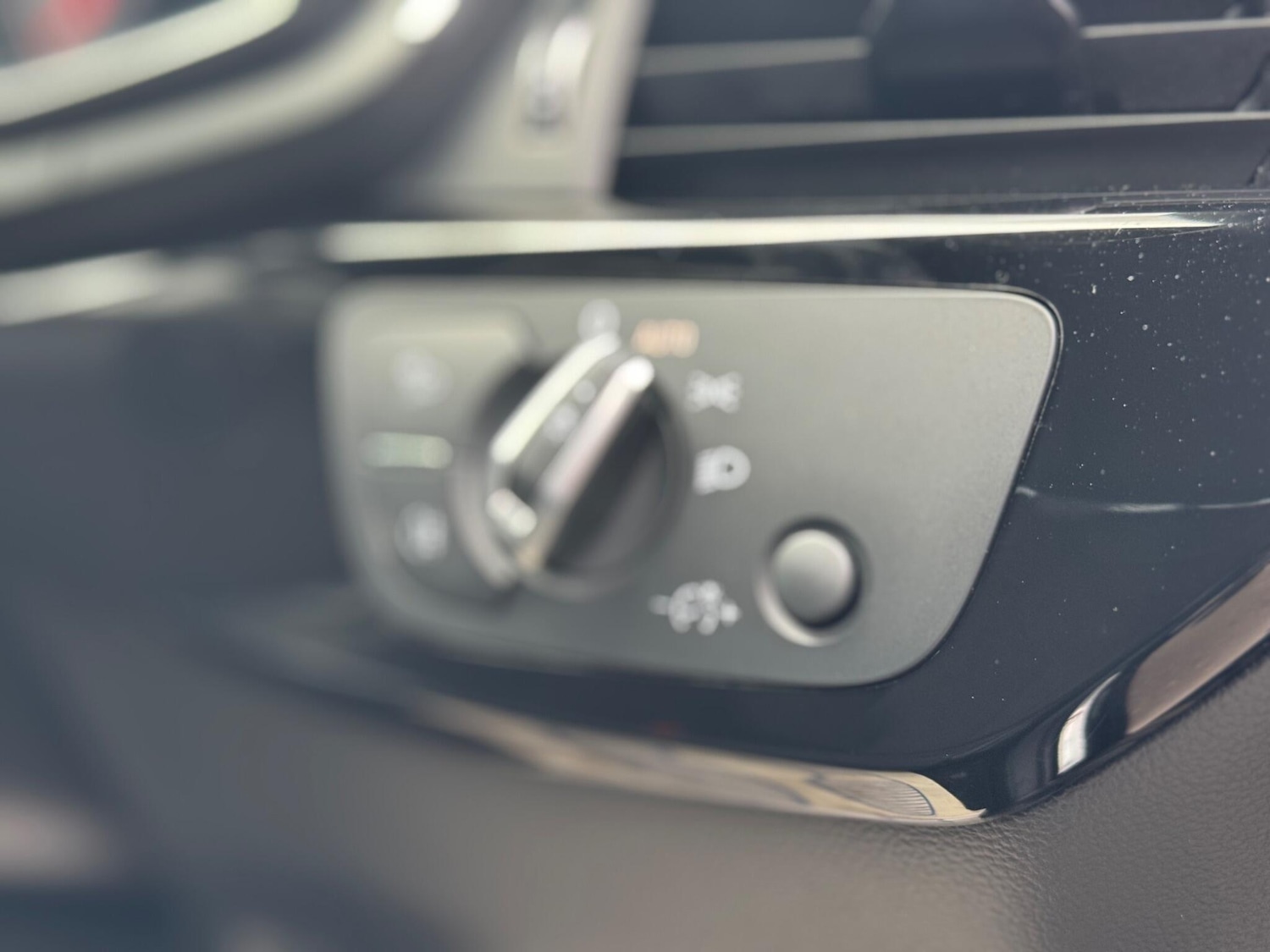 Used Audi A4 for sale - 78205309: Photo 34