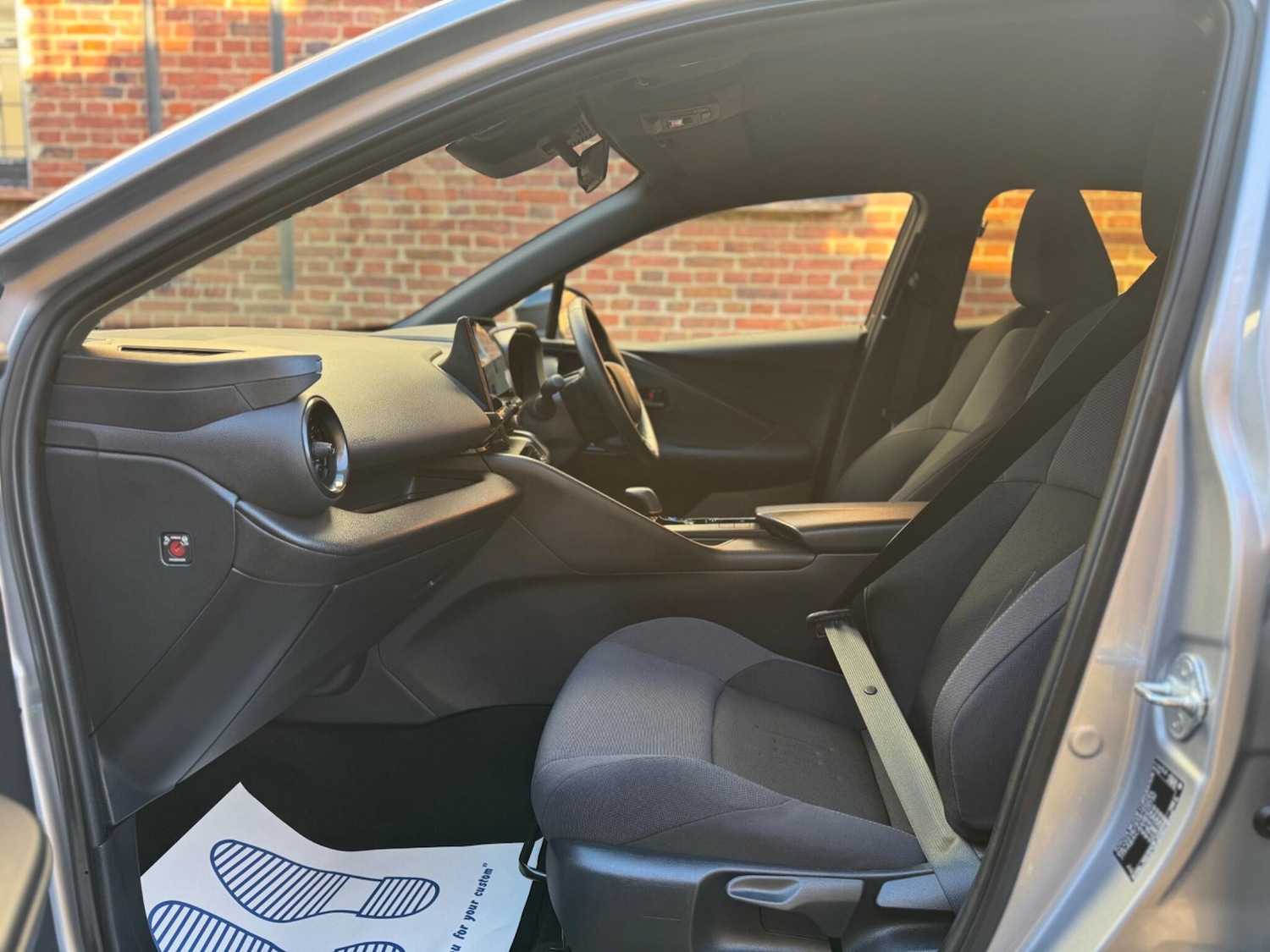 Used Toyota C-HR 2024 for sale - 77120218: Photo 12