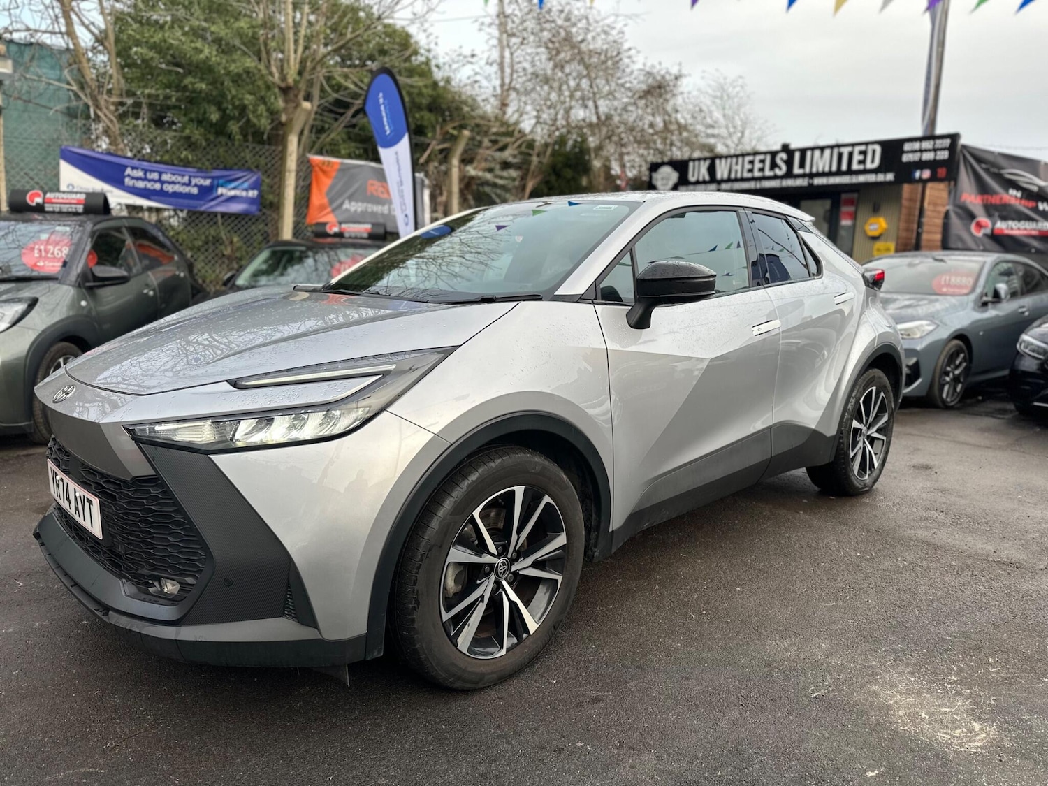 Used Toyota C-HR 2024 for sale - 77120218: Photo 6