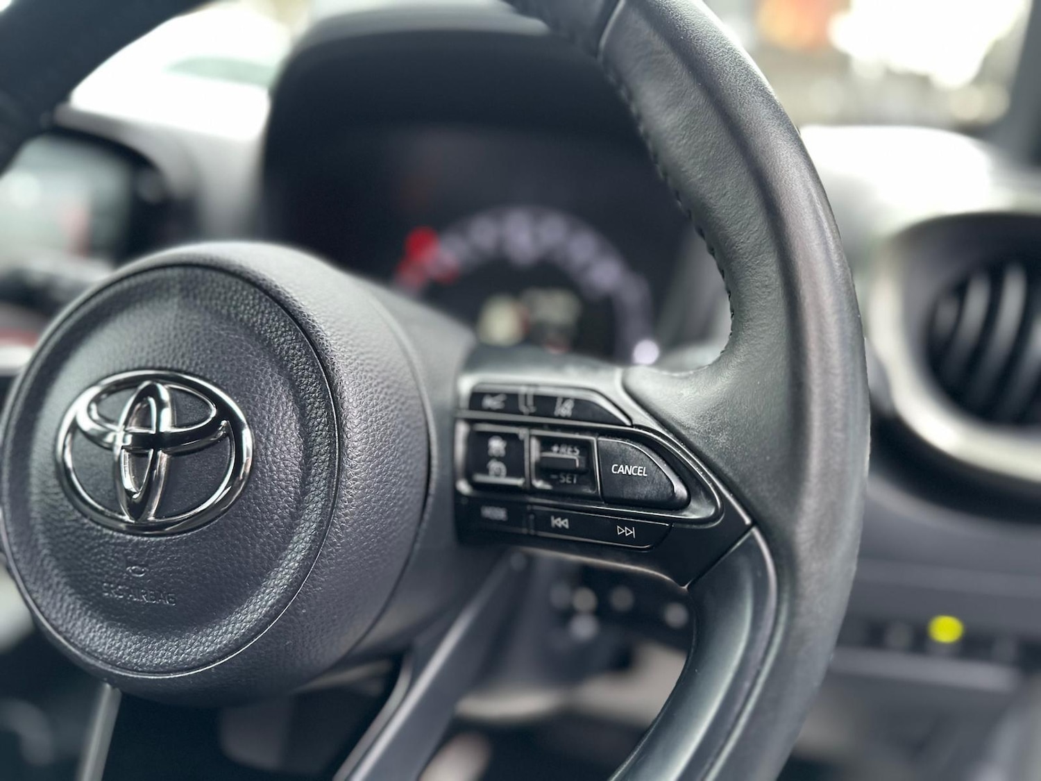 Used Toyota Aygo X 2022 for sale - 76855630: Photo 26